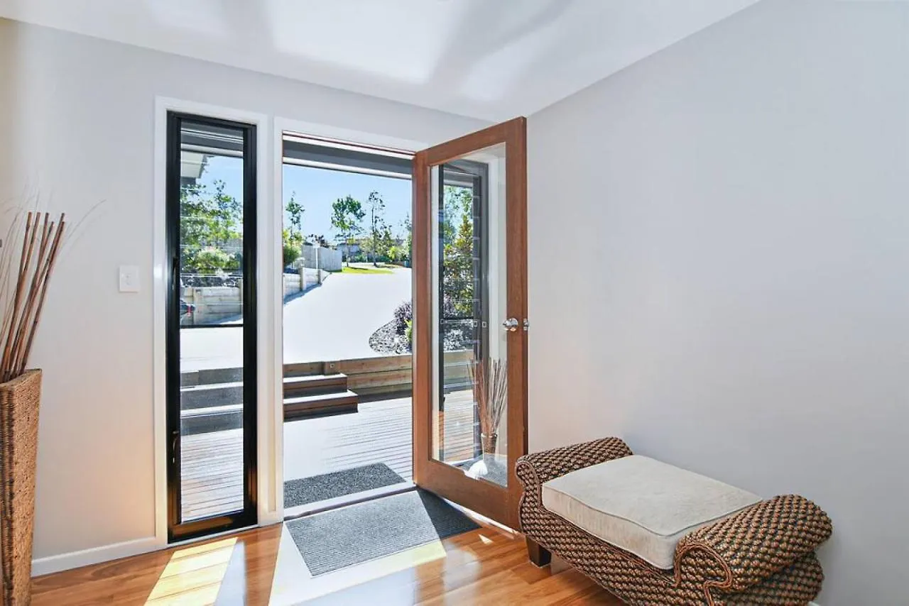 Forest Haven 2 Bedroom Styled Modern Sanctuary At Maleny 0*,  Australien